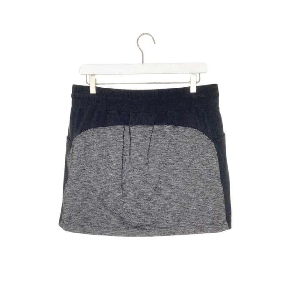 Athleta Excursion Gray Hybrid Athletic Skirt Skort Medium - Picture 5 of 11